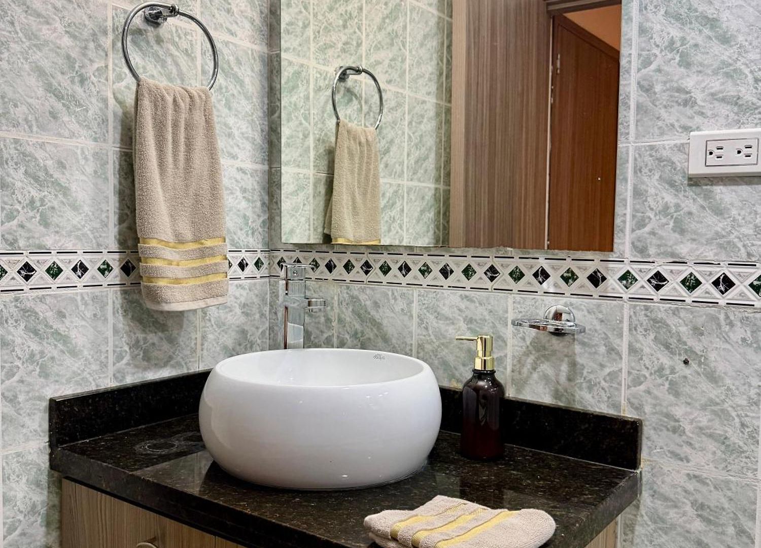 Apartamento Cozy Near Airport, Beaches & Old