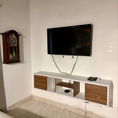 Cozy Near Airport, Beaches & Old Apartamento *